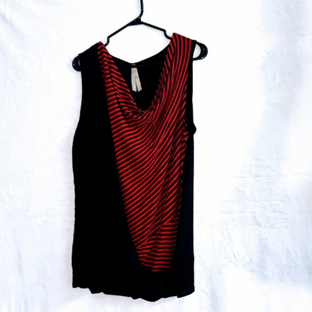 #C15 Plus Size Red & Black Striped Sleeveless Top